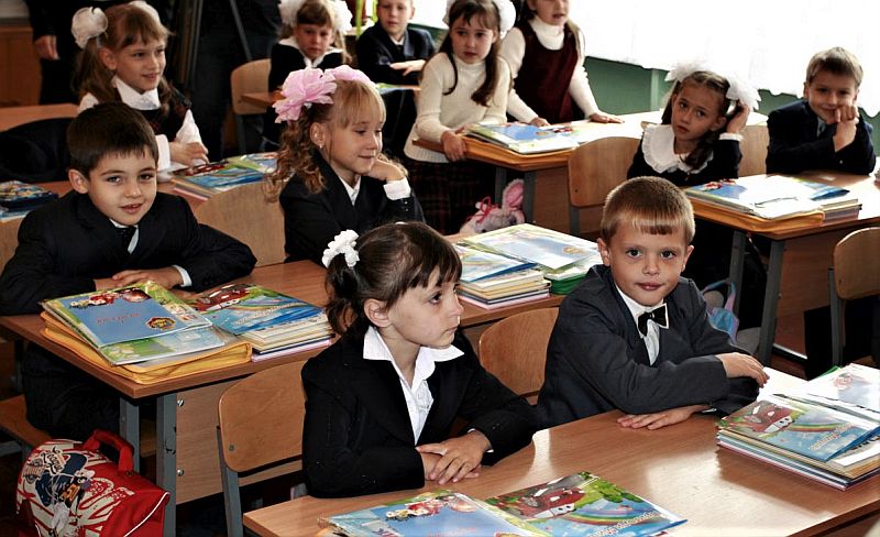 Milli Eğitim ve Bilim Bakanlığı, Ukrayna'da okulların 1 Eylül'den itibaren açılacağını söyledi