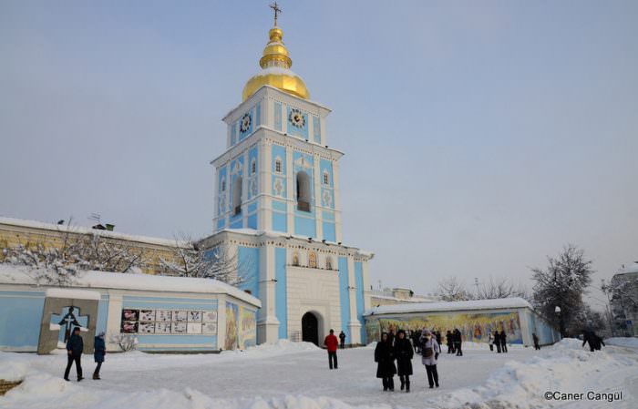 Kiev Aziz Mihail Manastiri