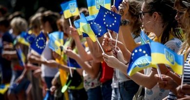 Ukrayna Avrupa Günü'nü kutluyor