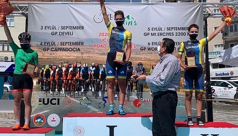 Ukraynalı bisikletçiler Grand Prix Kapadokya etabından madalya ile döndü