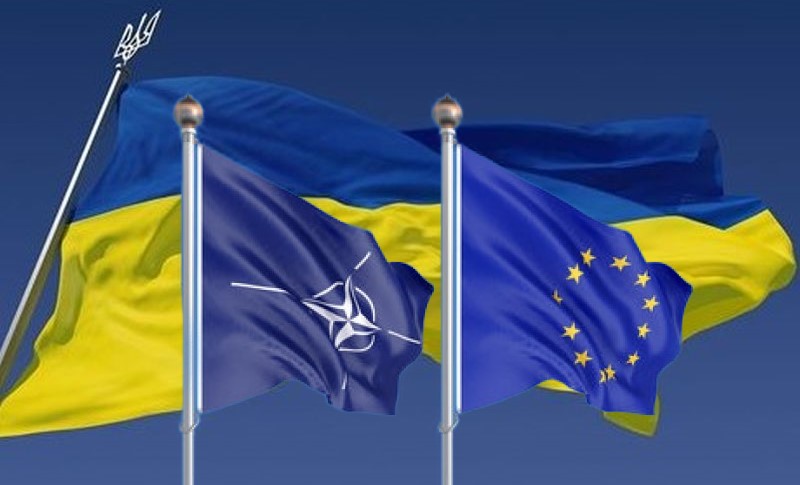 Ukraynalıların yüzde 77'si AB ve NATO üyeliğini destekliyor
