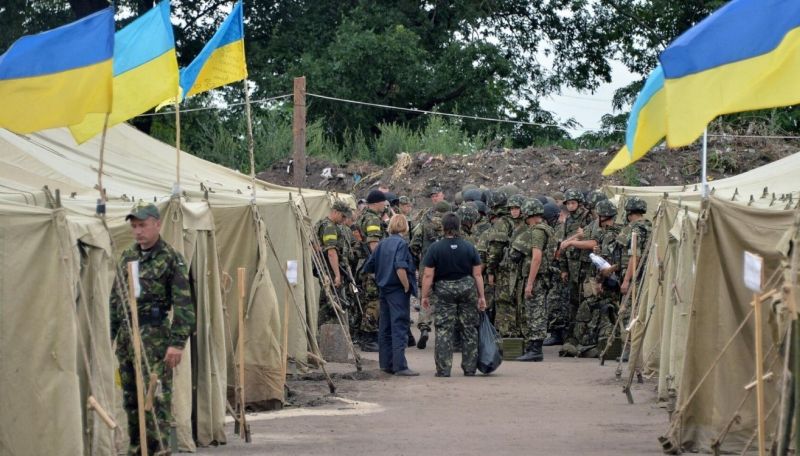 The Economist: Ukrayna acilen daha fazla insanı orduya seferber etmeli
